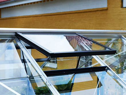 Compact Greenhouse roof windows