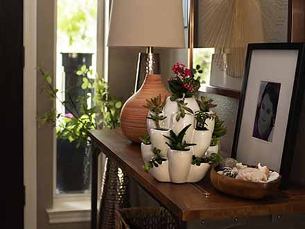 white Cacti Pot