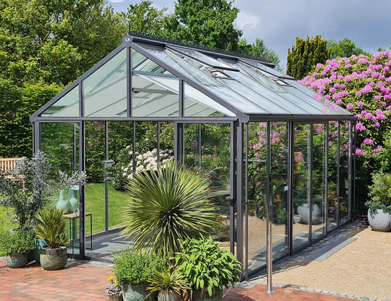 Livingten greenhouse