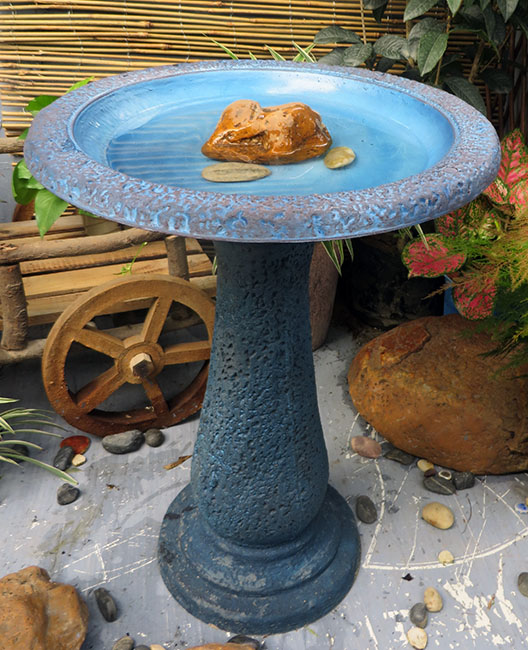 dark light blue birdbath 4