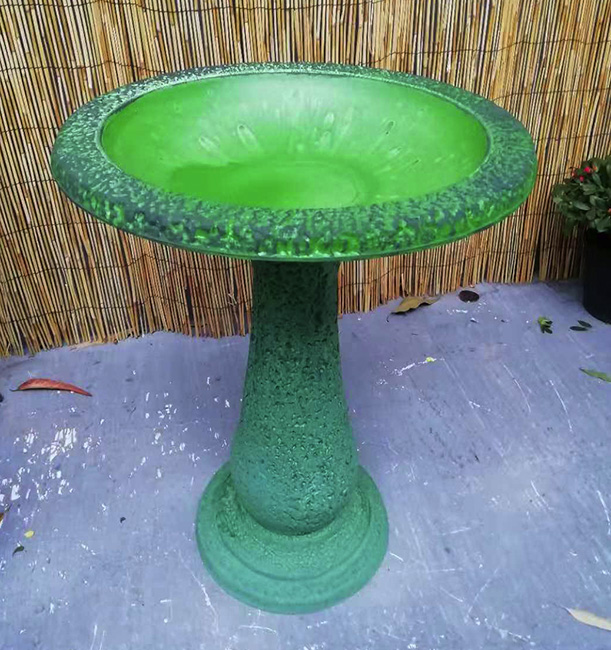 bird bath dark light green