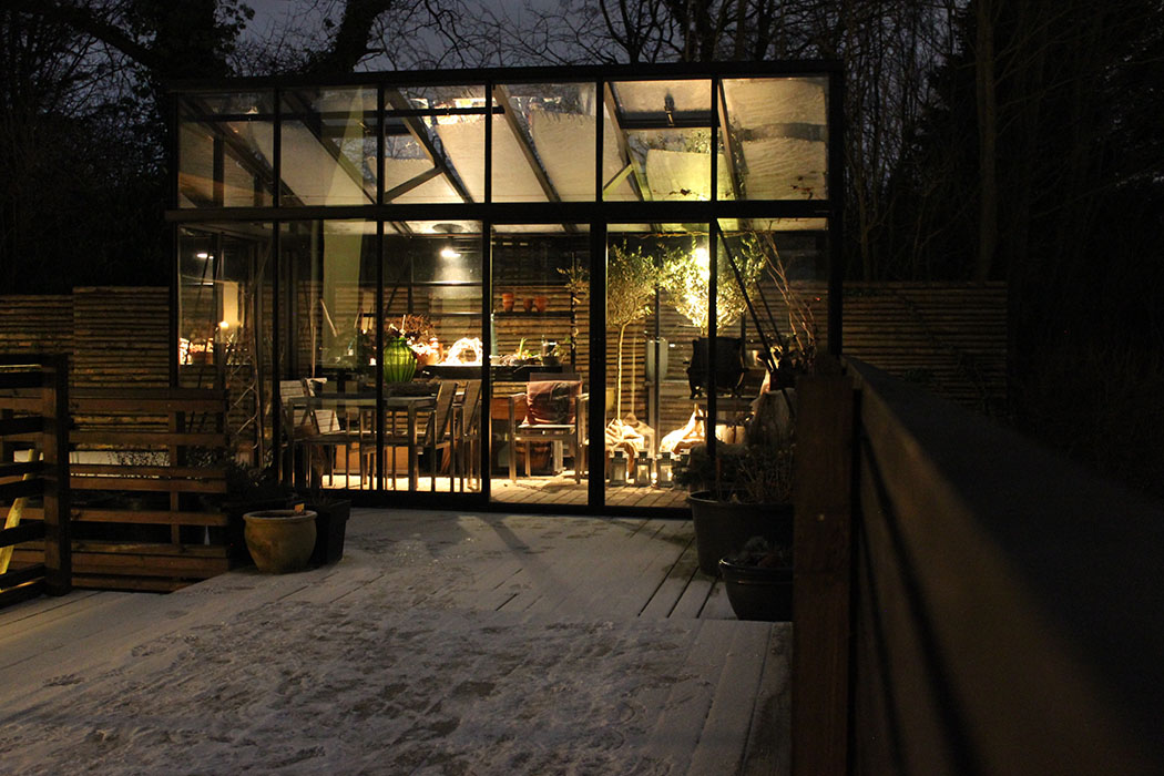Modern Greenhouse M34 at night 