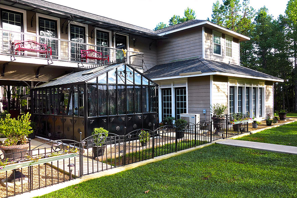 Retro Royal Victorian Greenhouse