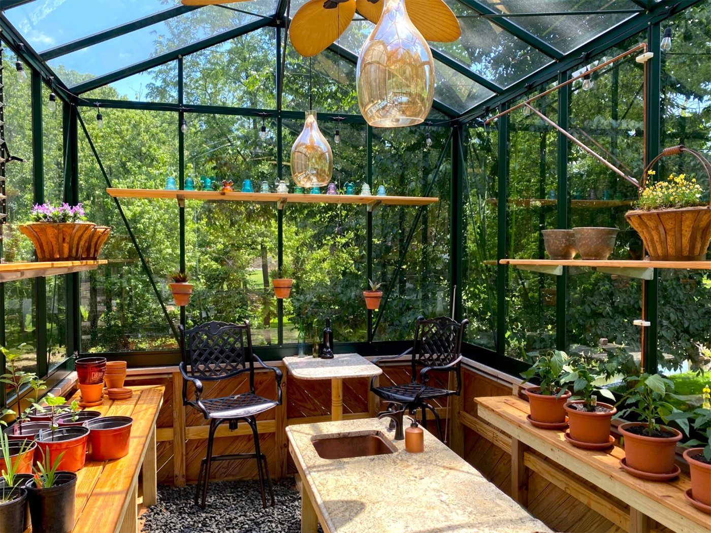 gshelves & storage in exaco greenhouses